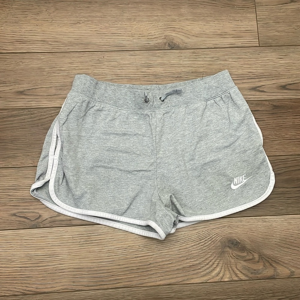 Grey nike shorts
